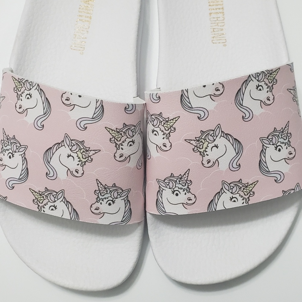 Flat unicorn slices